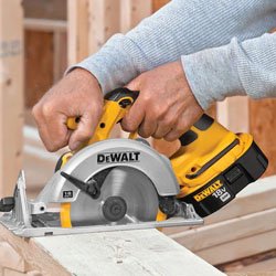 DeWalt Circular Saws for Australian Cutting Jobs