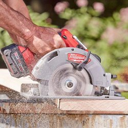 Cordless Circular Saws for Reliable, Portable Cutting