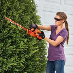 Black+Decker Hedge Trimmer